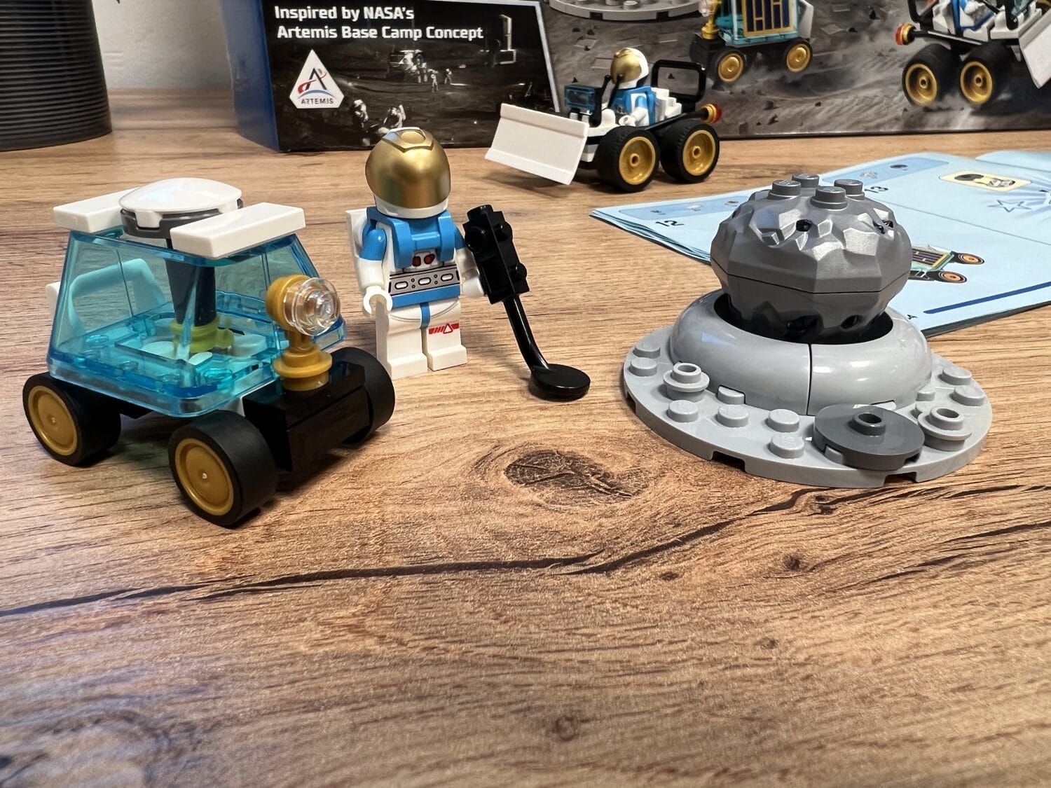 LEGO City 60350 Mond-Forschungsbasis: Dieses ein Spielen Set zum lädt